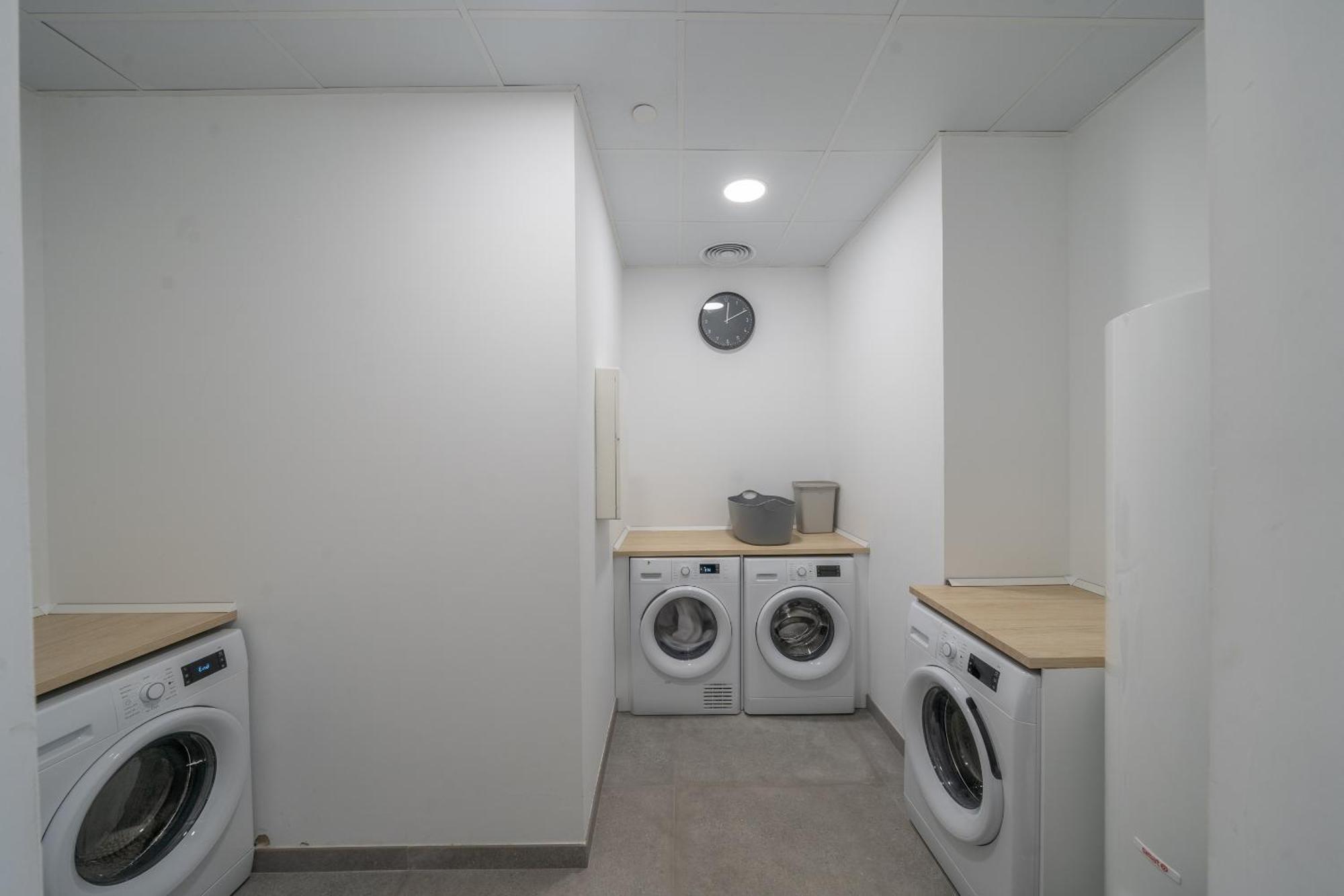 Xpce Urban 4 Malaga Skyline - Free Parking Apartment Luaran gambar